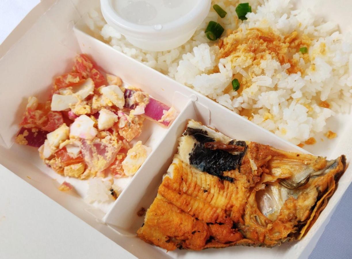 ホテル レッドドアーズ ニア Sm ビクタン Paranaque City エクステリア 写真